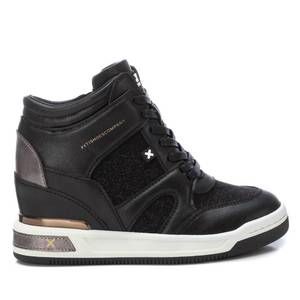 NEW XTI women's sporty booties in black